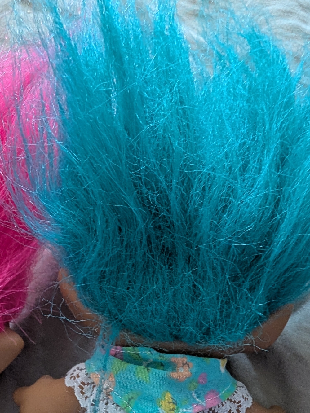 Vintage 1990s Ace Novelty Troll Doll Twin Set Pink & Blue Hair Matching Outfits - Picture 8 of 10
